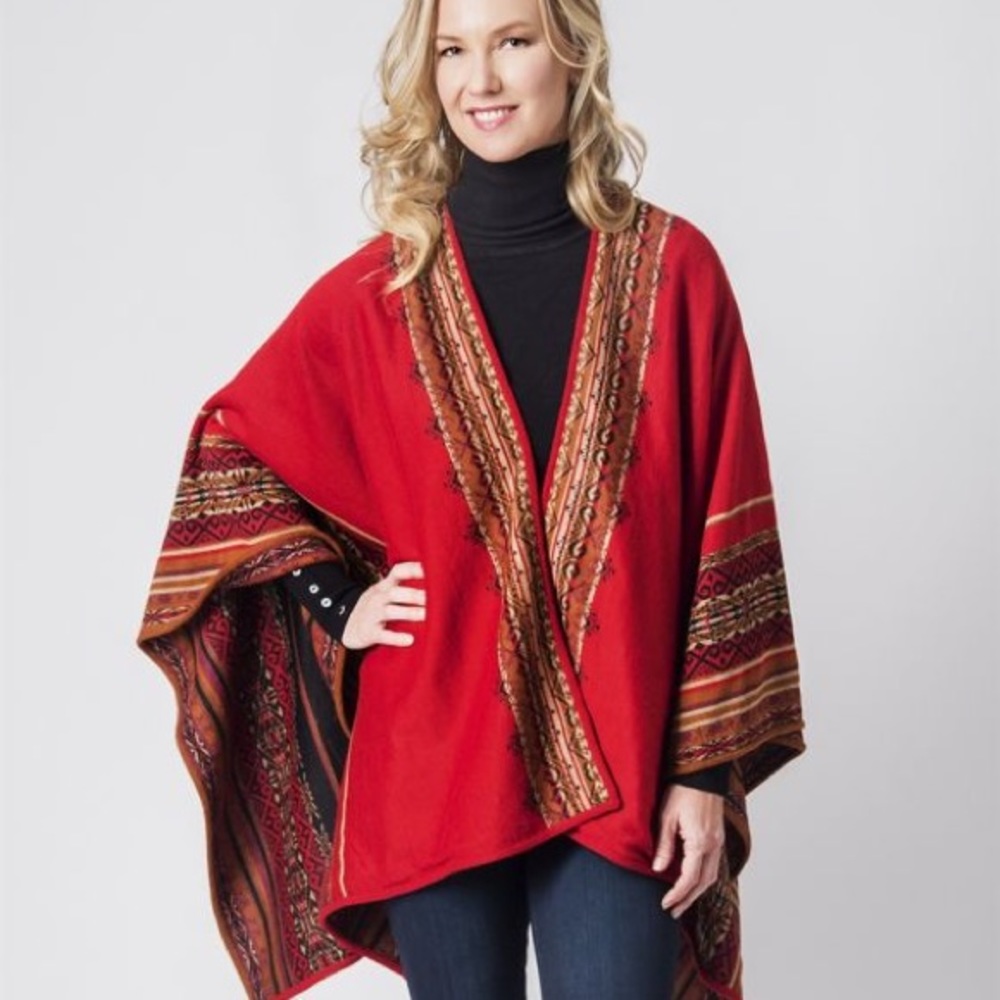 **SOLD** Stunning Reversible Alpaca Ruana *HP* - Picture 2 of 7